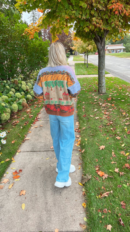 A Casual Orange Cardigan Outfit (Perfect for Fall!) - The Charming Detroiter